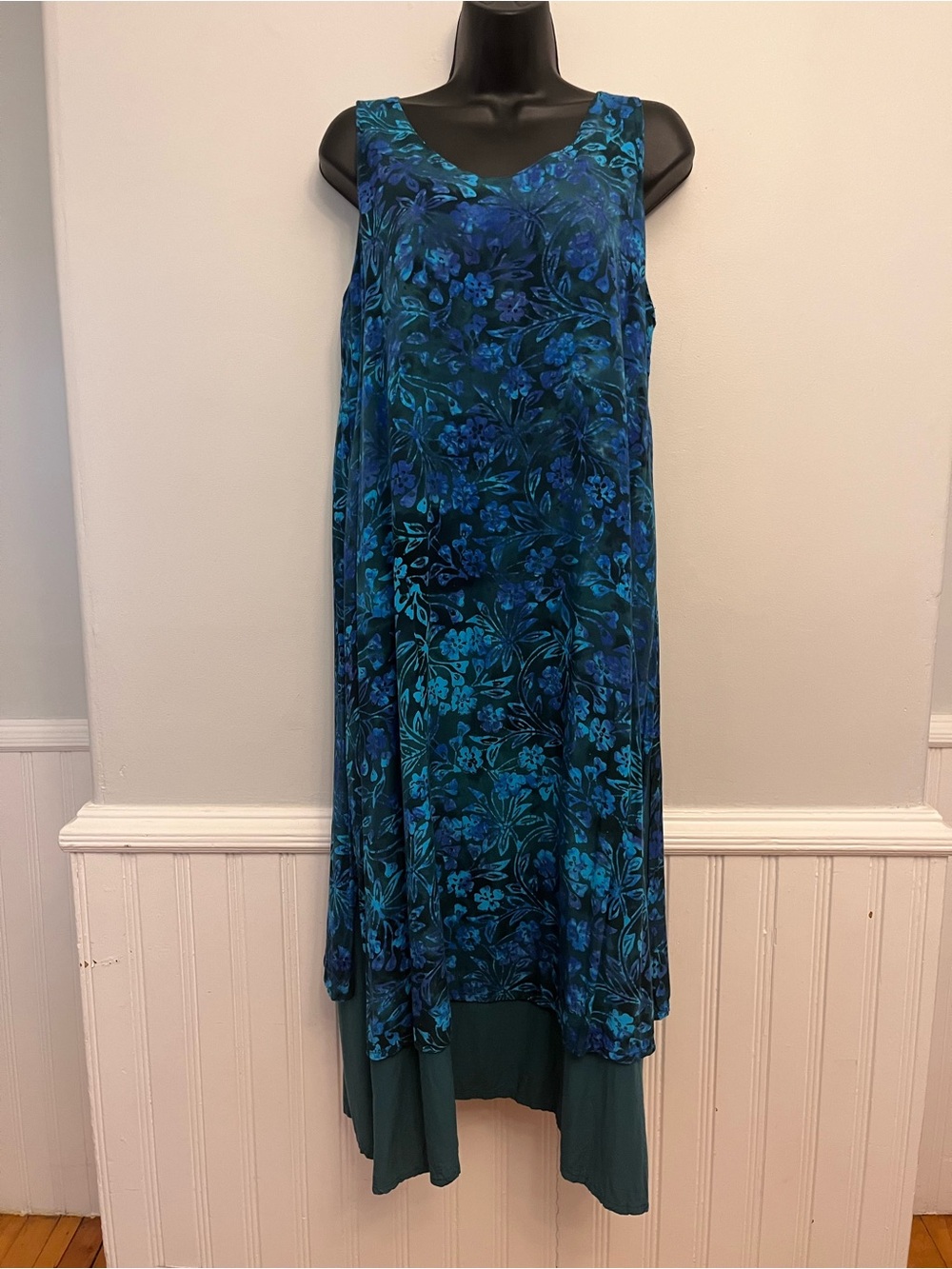 Batik Floral Sleeveless Midi Dress, Size Large